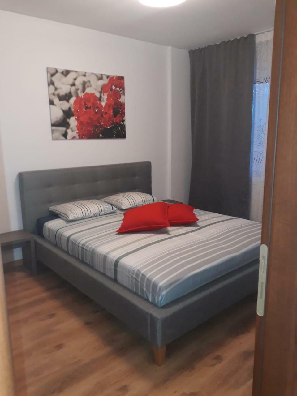 Apartament Mamaia Nord Нэводари Экстерьер фото